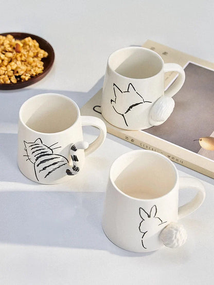 Creative White Porcelain Cat on The Way Coffee Cup Cute Three-dimensional Animal Shape Ceramic Teacup Couple Mug Home Mug Decor