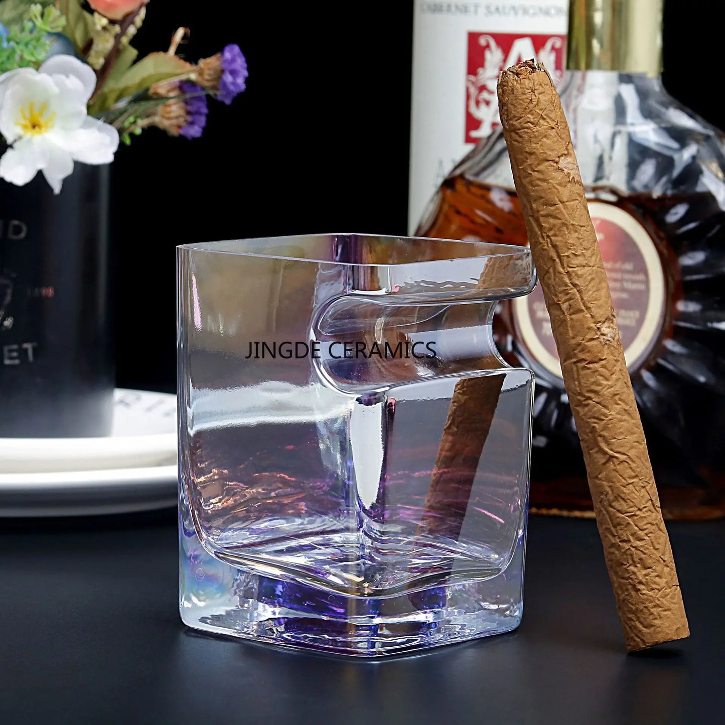 Whiskey Shot Glass Platform plus Creative Household Cigar Cup Crystal Beer Glass Bar Square Cup